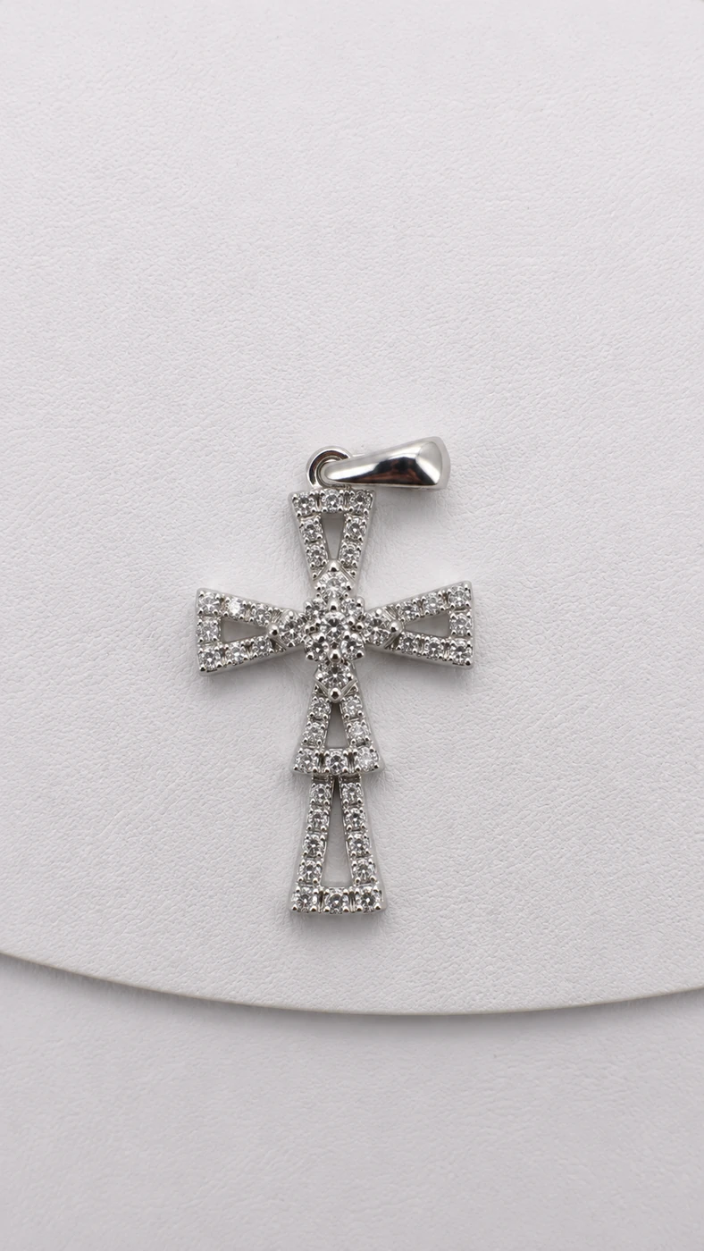 Kreuz Anhänger Diamant